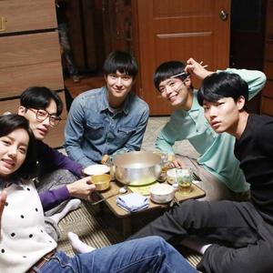 裸体老头鸡巴同性恋熊叔
